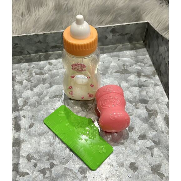 Cabbage Patch Kids Accessories Lot‎ Of 3 - Picture 1 of 3